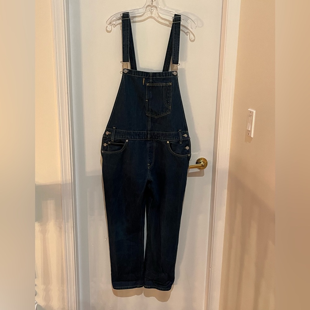 Levi's Classic Blue Denim Overalls
red Tab Women’s size Large 
style 19538